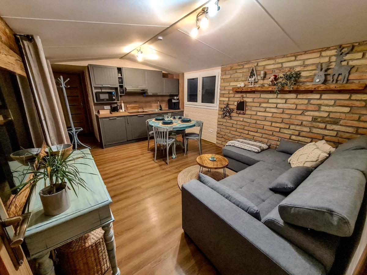 Liptovalley- Mobilne Domy S Wellnessom Liptovská Kokava Exteriör bild